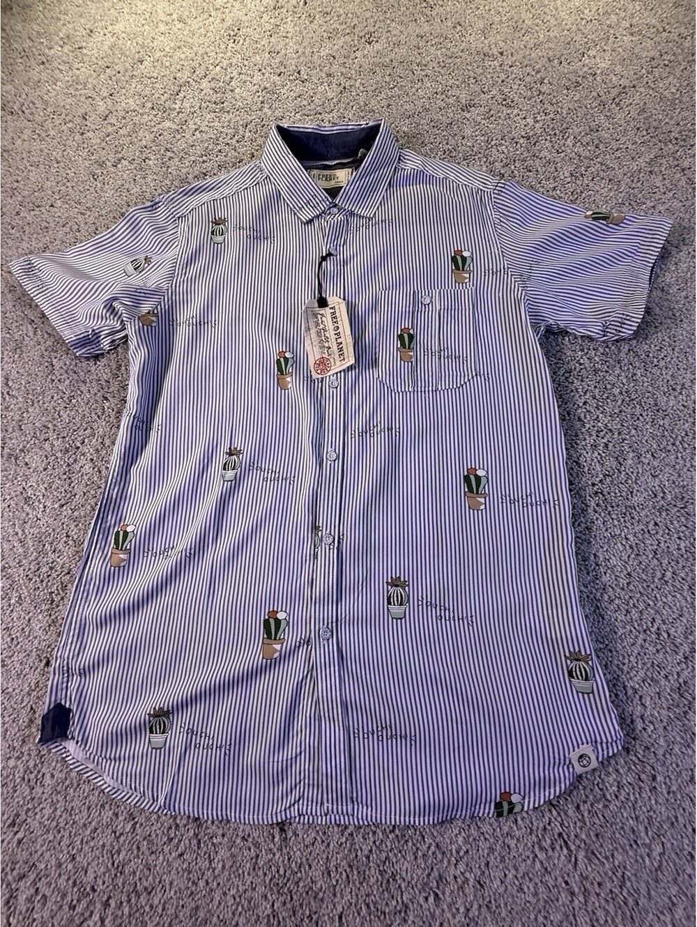 NWT Free Planet Men’s Blue Striped Shirt Short Sleeve Large Cactus Ouch